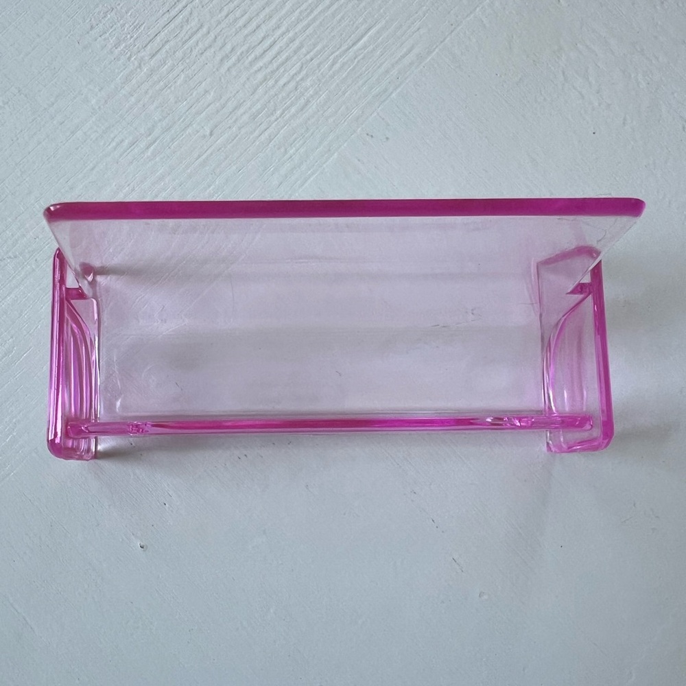 Business card holder